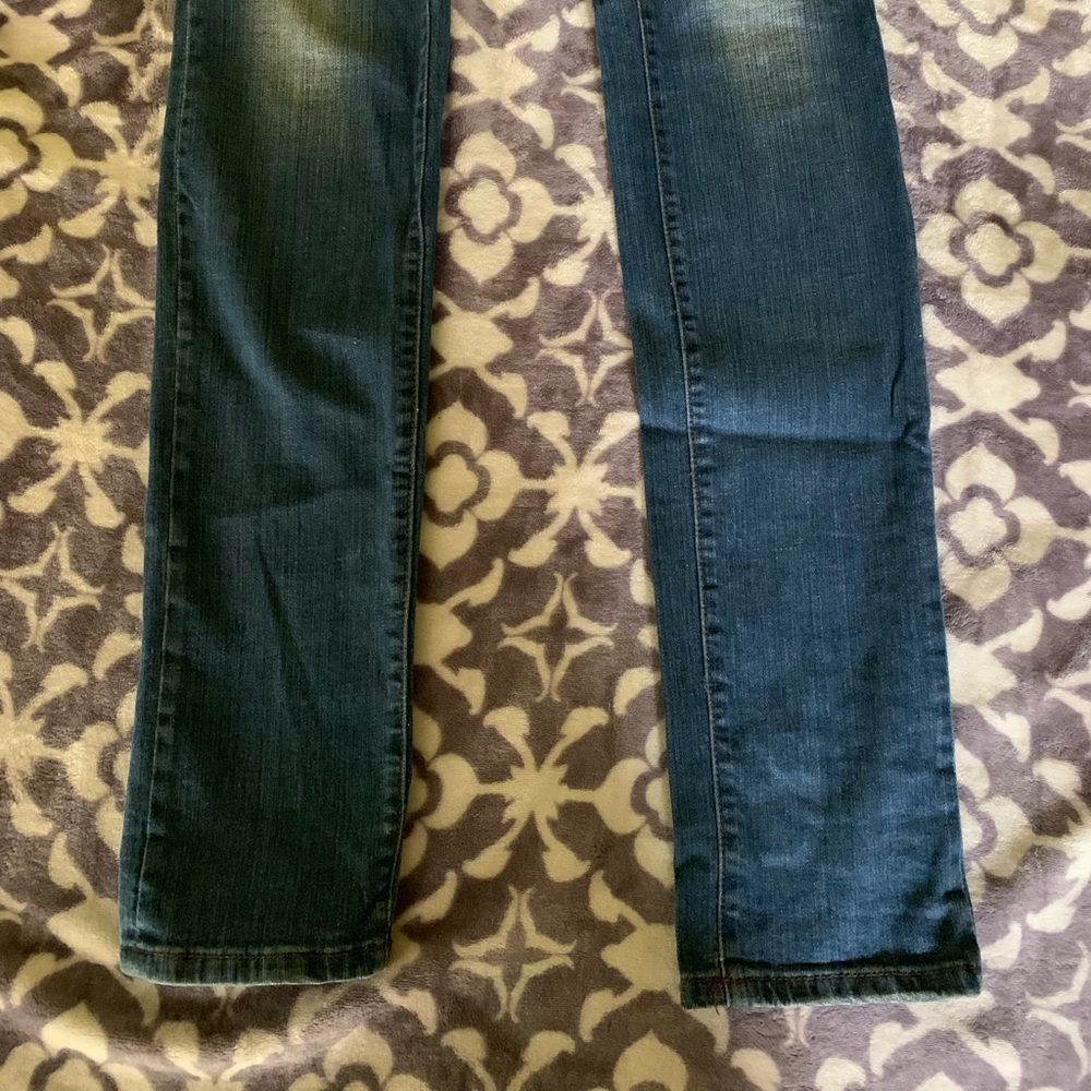 Jeans - Picture 2 of 6